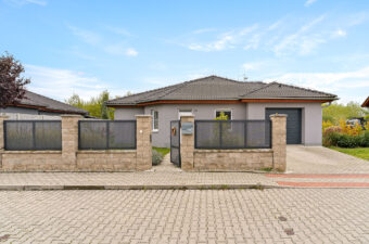 Novostavba 5+kk, 169 m2, Jelení, Postřižín